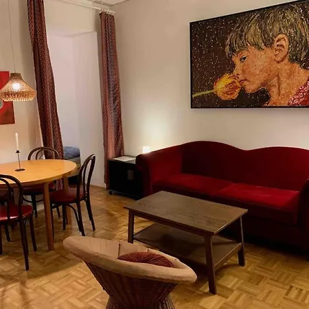 Gemuetliches 2p-apartment In Ruhiger Lage * דרזדן